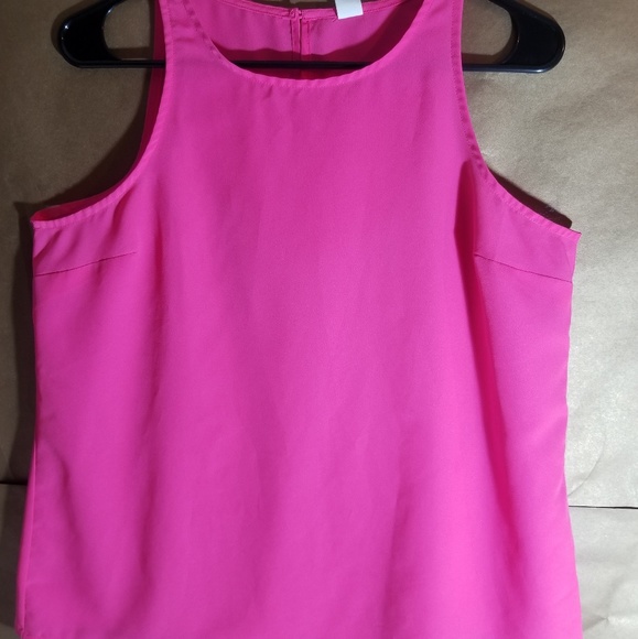 Tops - Picture 6 of 7